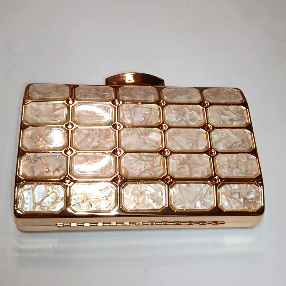 EVENING CLUTCH 4 X 7 IN GOLD WITH JEWELED STONES EUC BEAUTIFUL!!